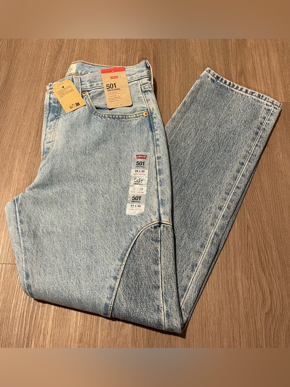 NWT Women’s Levi’s 501 Original Jeans Size 28x30